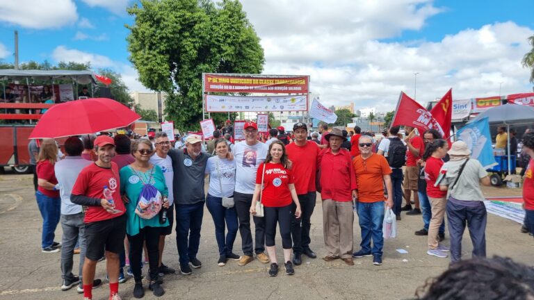Mauro Rubem celebra Dia do Trabalhador em atos políticos e festivos no centro de Goiânia e no Jardim Curitiba III