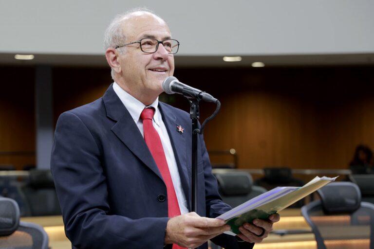 Deputado propõe orçamento para combater desigualdades em Goiás