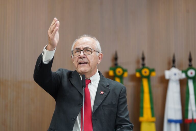 Aparelhamento da PMGO por Caiado prevê a nomeação de apadrinhados em 1/3 dos cargos de coronel