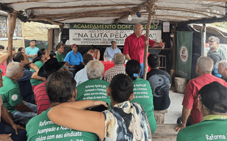 Em Goiás, Mauro Rubem reafirma compromisso com famílias acampadas e a democratização da terra