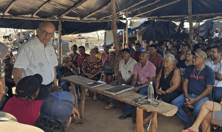 Mauro Rubem visita assentamentos em Santa Tereza e destaca importância do crédito rural e da soberania alimentar