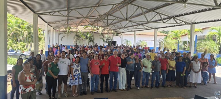 No norte goiano, Mauro Rubem visita a Escola Família Agrícola de Uirapuru