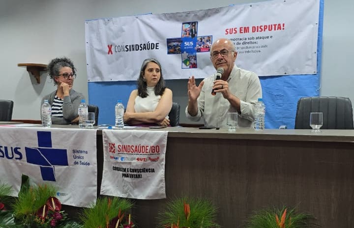 Mauro Rubem destaca a importância da luta coletiva em defesa do SUS durante o X Consindsaúde