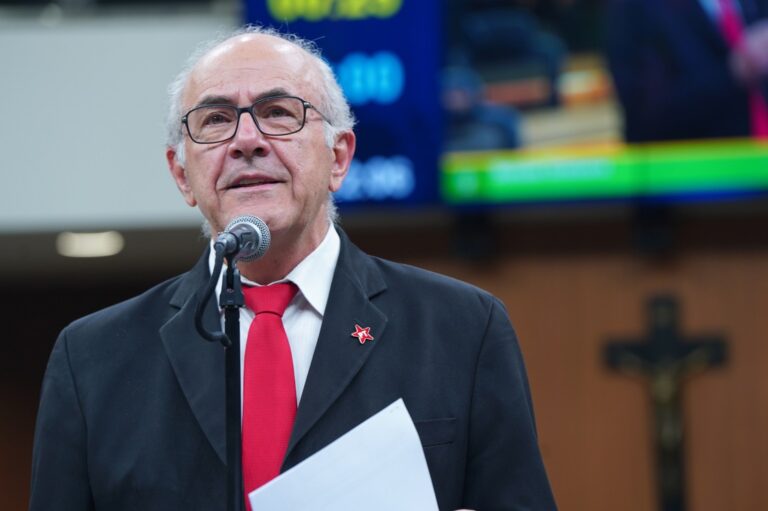 Mauro Rubem realiza Audiência Pública em Mineiros para discutir políticas públicas e titulação de territórios quilombolas