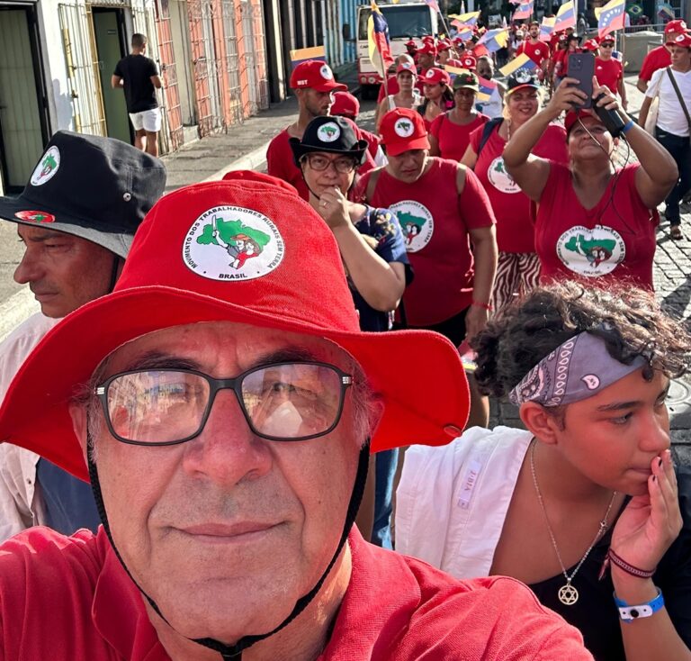 Deputado Mauro Rubem participa de ato internacionalista em solidariedade ao povo venezuelano