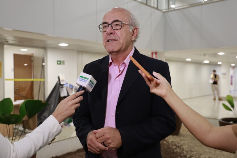 Representação de Mauro Rubem ao MPGO resulta em condenação judicial de frigorífico ao pagamento de R$ 130 mil por publicidade discriminatória contra consumidores